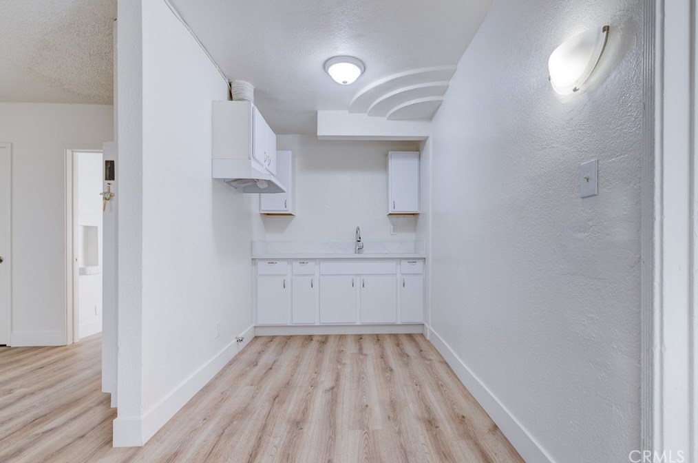 1144 57th St, Los Angeles CA  90011-4821 exterior