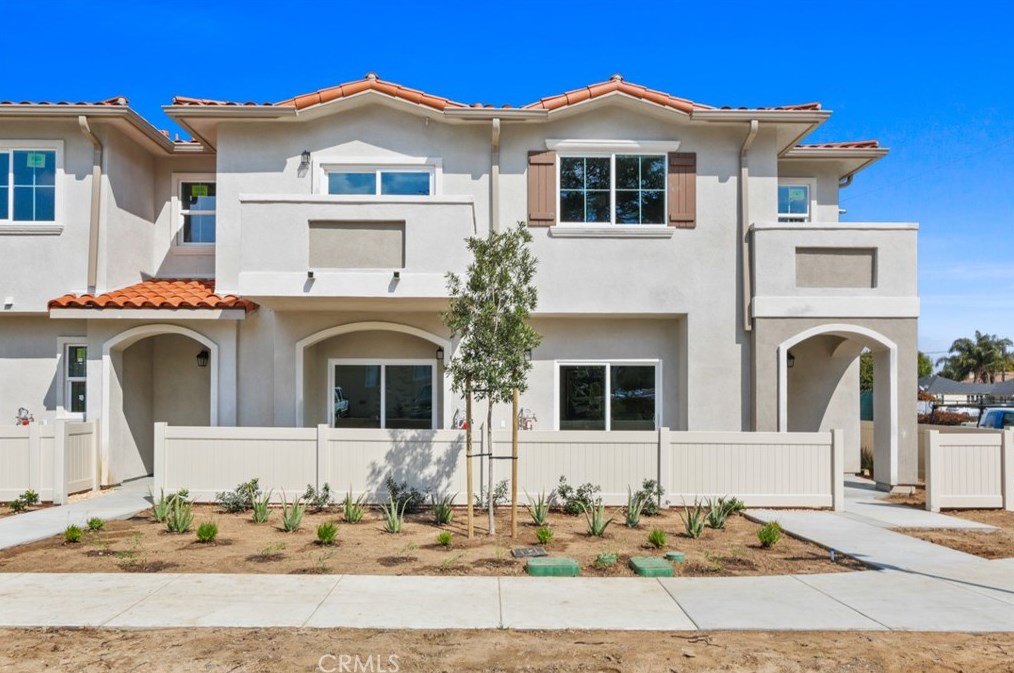 2415 Arlington Ave, Torrance, CA 90501-4426