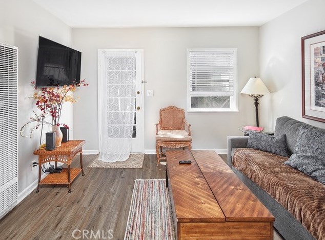 322 Loma Vista St, El Segundo CA  90245-2901 exterior