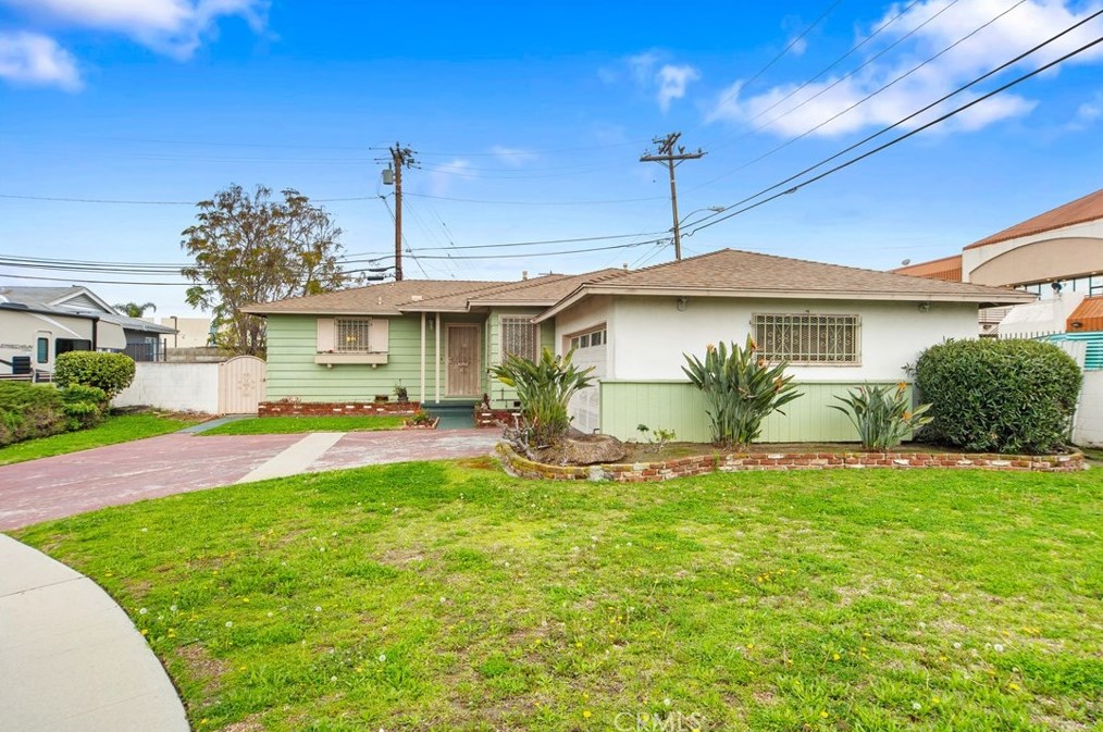 14032 Spinning Ave, Gardena, CA 90249