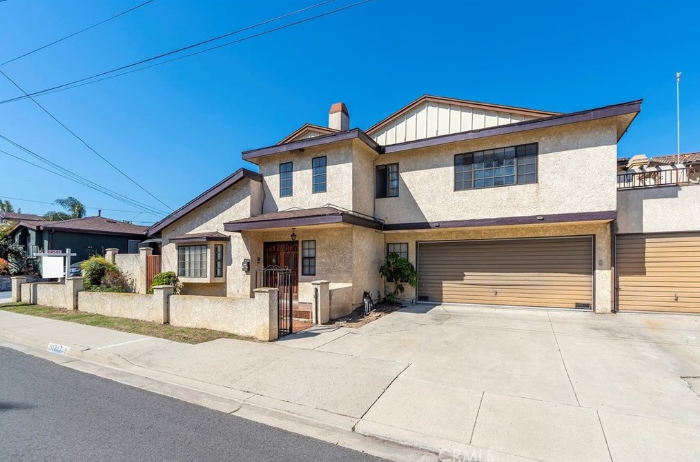 2322 Harriman Ln, Redondo Beach, CA 90278