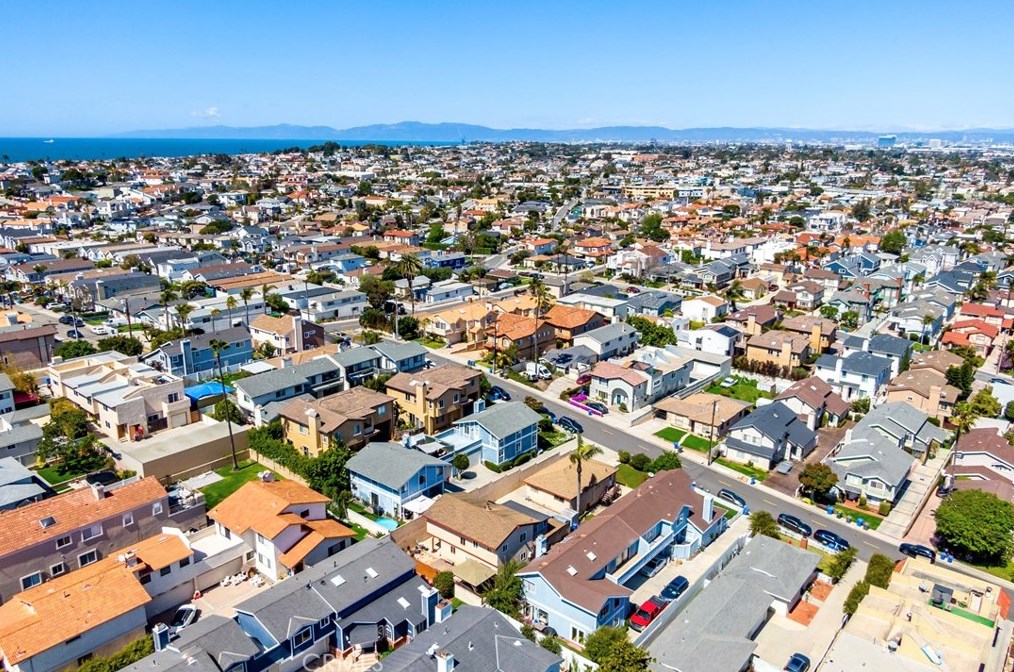 1810 Speyer Ln, Redondo Beach, CA 90278