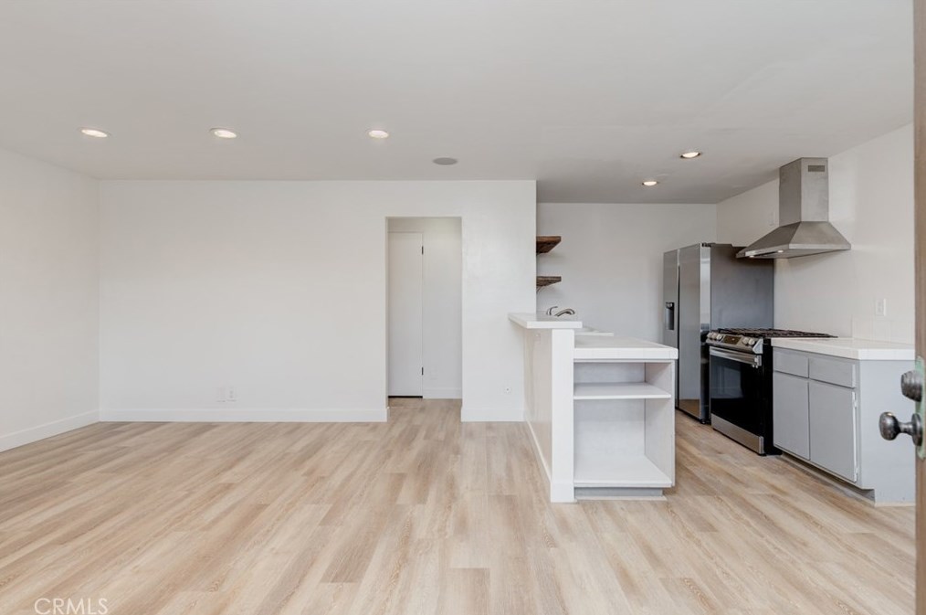 4633 Marine Ave #210, Lawndale, CA 90260