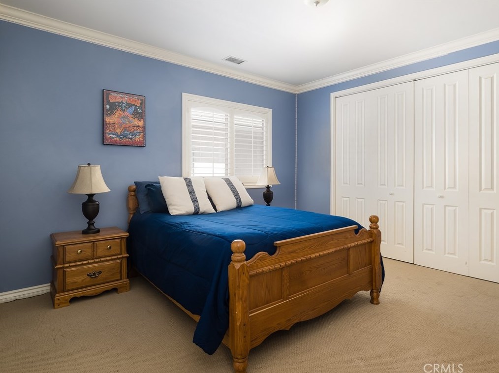 828 Penn St, El Segundo CA  90245-2511 exterior