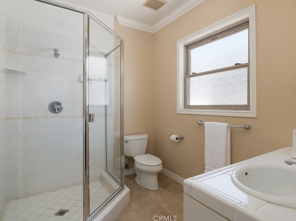 828 Penn St, El Segundo CA  90245-2511 exterior