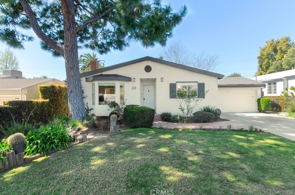 3541 Tilden Ave, Los Angeles, CA 90034-6108
