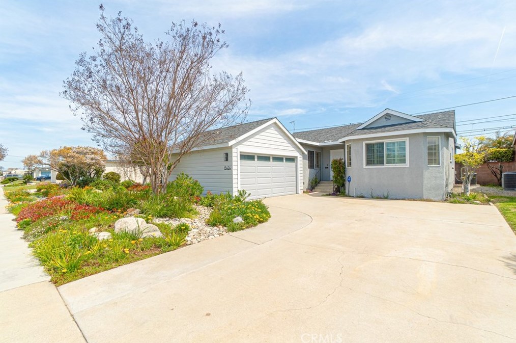 15424 Haas Ave, Gardena, CA 90249