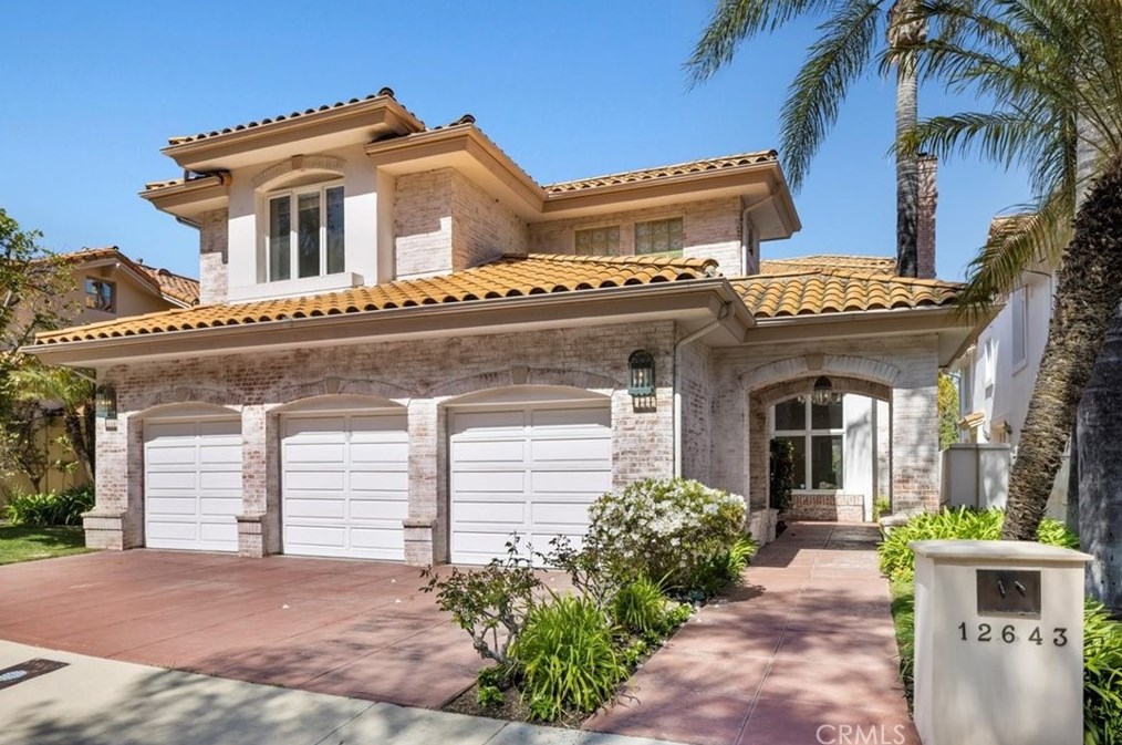 12643 Promontory Rd, Los Angeles CA  90049-6813 exterior