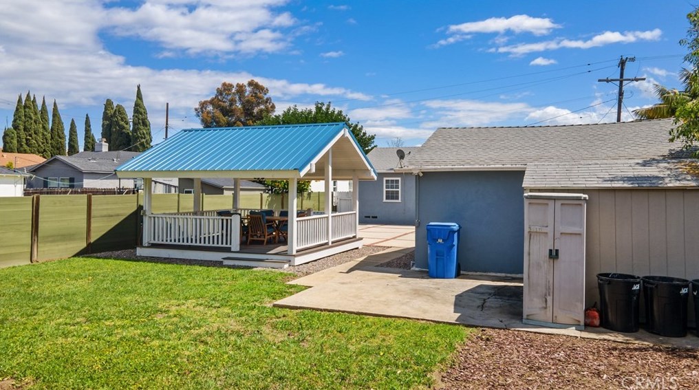11423 Braddock Dr, Los Angeles CA  90230-5125 exterior
