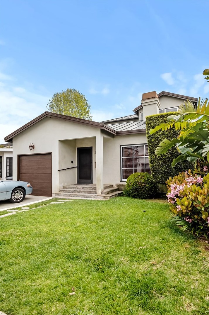 3300 Maple Ave, Manhattan Beach, CA 90266