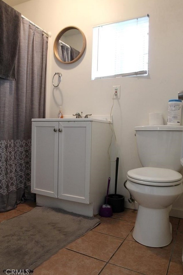 1432 58th St, Los Angeles CA  90011-4928 exterior