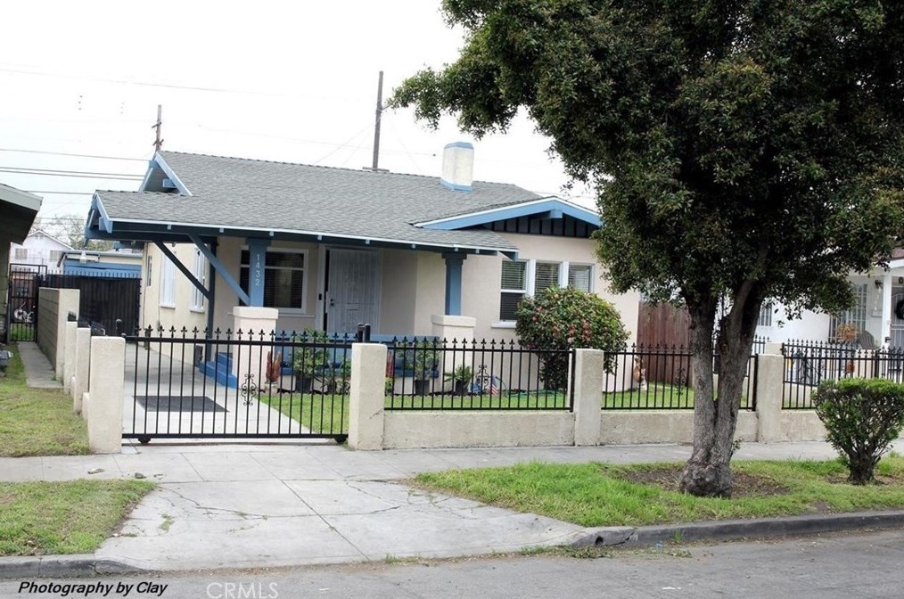 1432 58th St, Los Angeles, CA 90011-4928