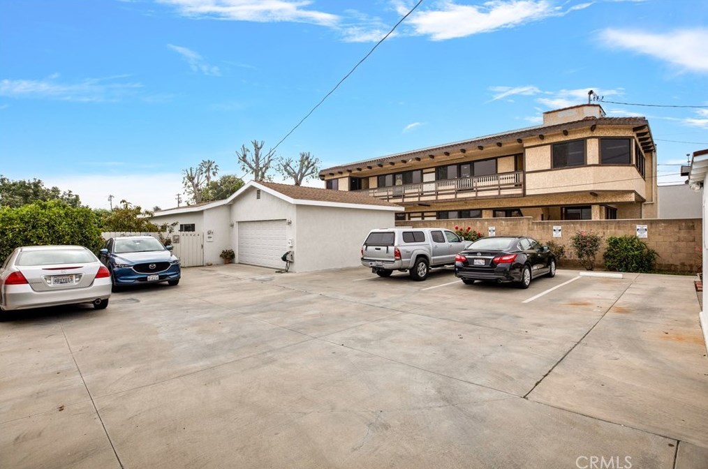 25610 Narbonne Ave, Lomita, CA 90717