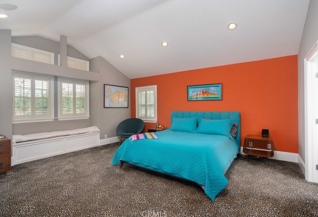 1013 Walnut Ave, El Segundo CA  90245-2550 exterior