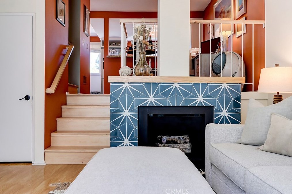 2112 Warfield Ave #9, Redondo Beach, CA 90278