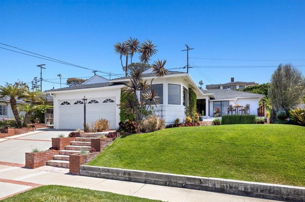 614 Via Los Miradores, Redondo Beach, CA 90277