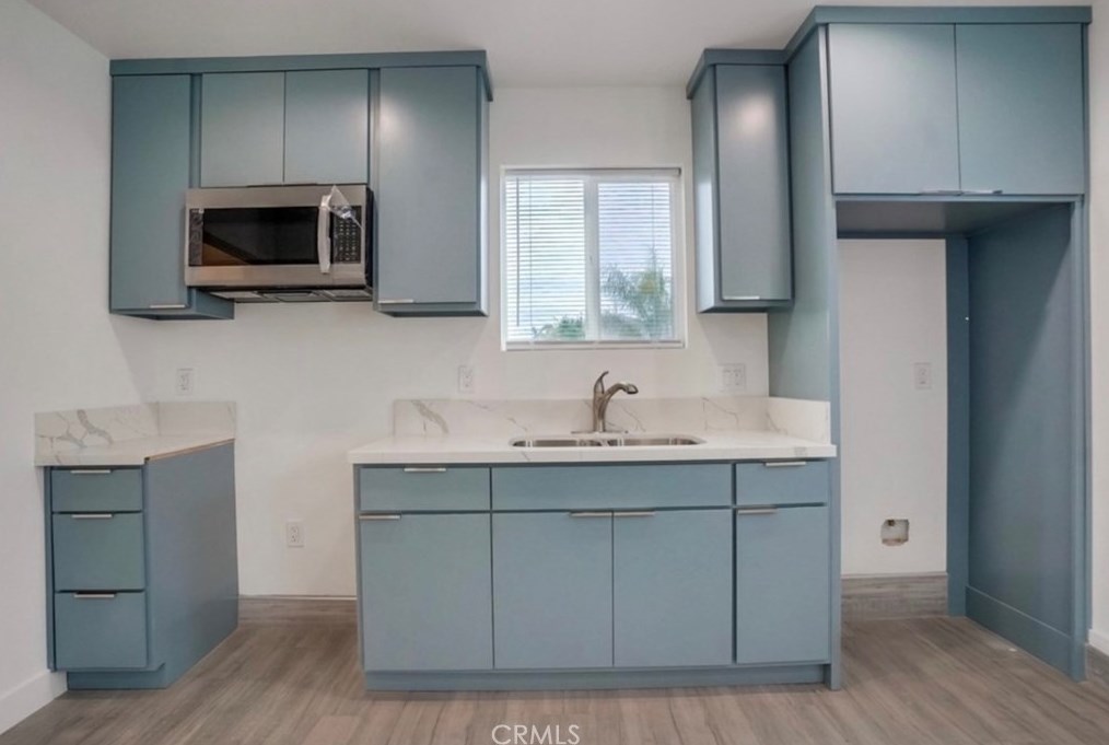 15221 Ibex Ave, Norwalk CA  90650-6635 exterior