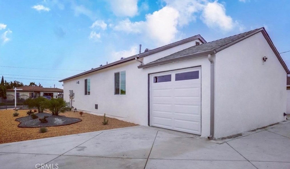 15221 Ibex Ave, Norwalk CA  90650-6635 exterior