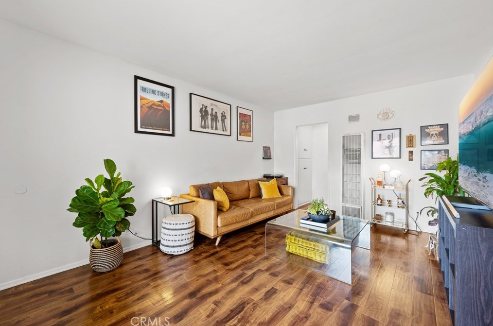 231 Junipero Ave #7, Long Beach, CA 90803