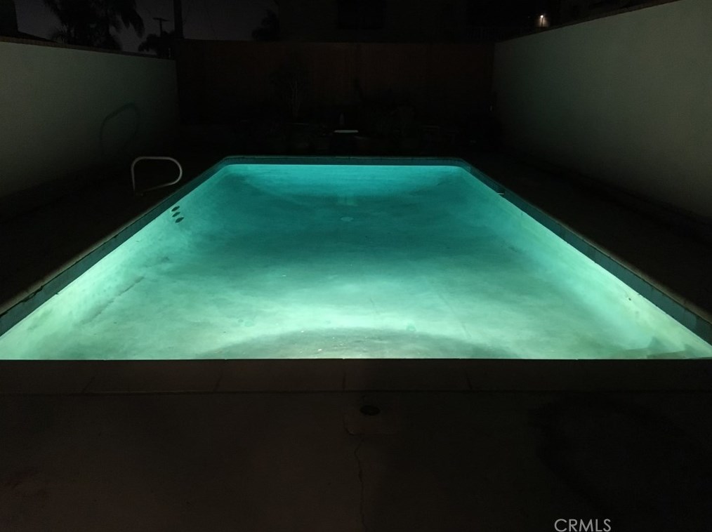 616 N Poinsettia Ave, Manhattan Beach, CA 90266
