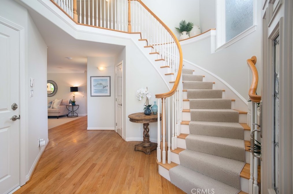2613 Walnut Ave, Manhattan Beach, CA 90266