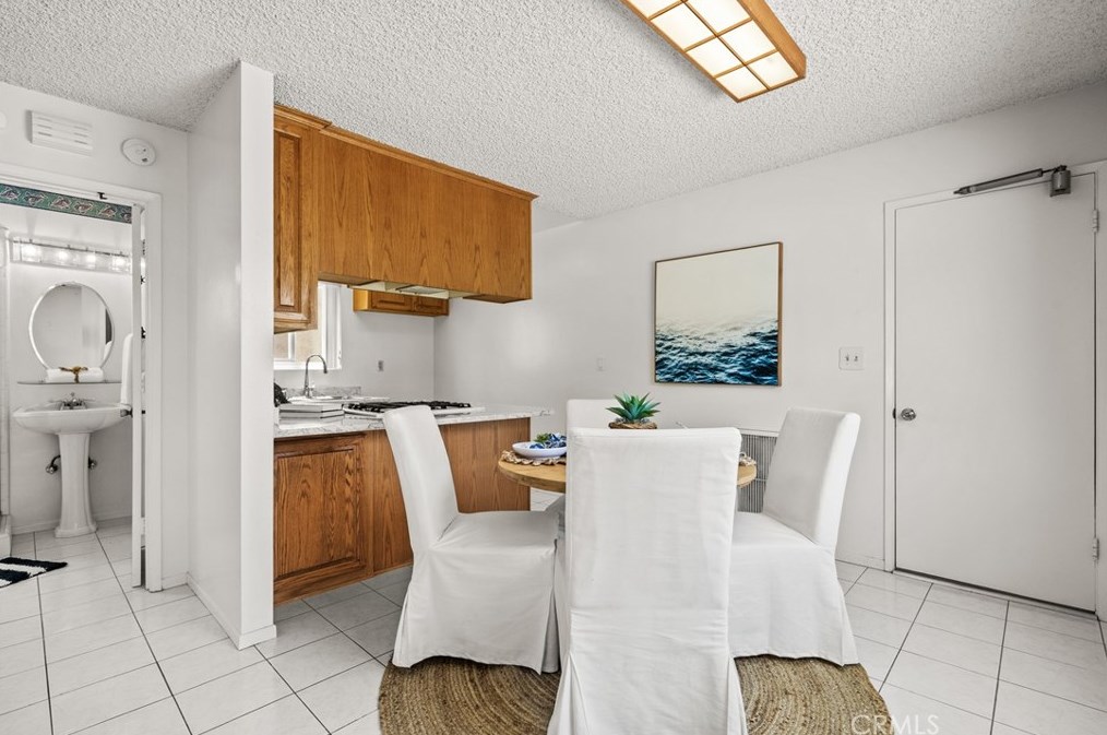 622 Hillcrest St, El Segundo CA  90245-2960 exterior