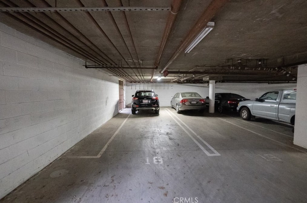6140 Monterey Rd, Los Angeles CA  90042-4368 exterior