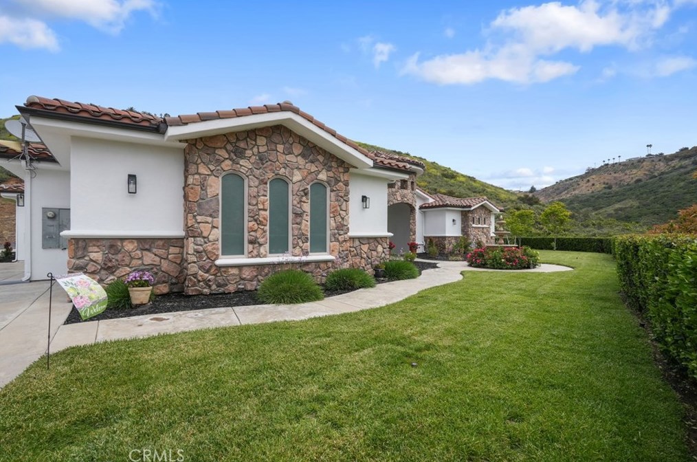 45315 La Cruz Dr, Temecula, CA 92590