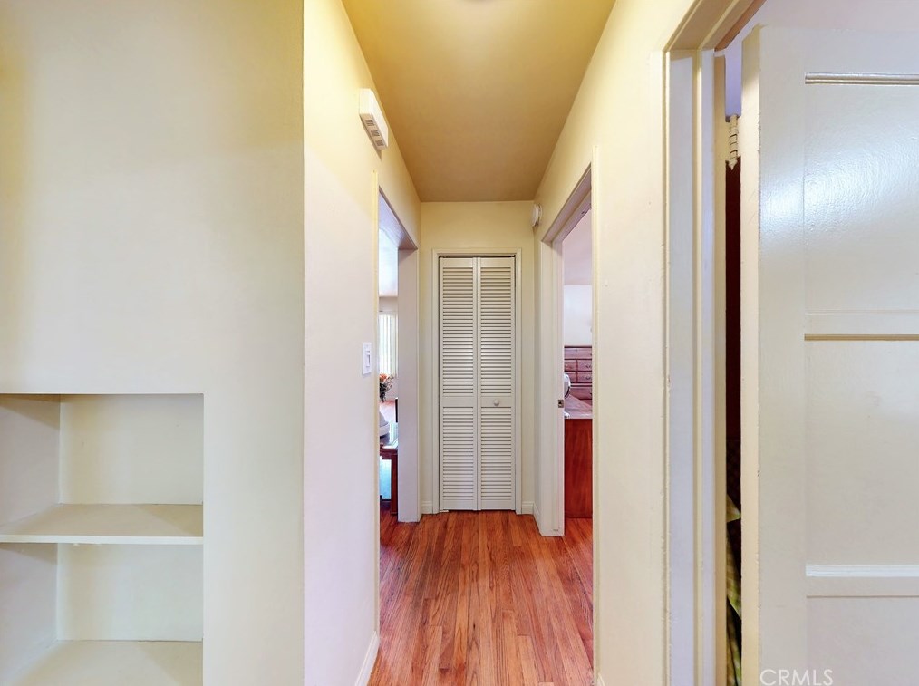 10514 Haas Ave, Los Angeles CA  90047-4334 exterior