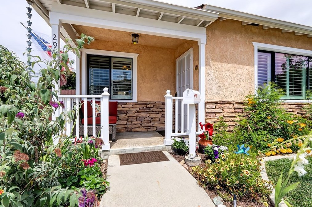 2906 Perkins Ln, Redondo Beach, CA 90278