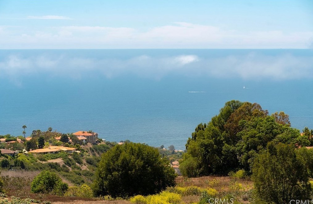 6542 Ocean Crest Dr #d207, Palos Verdes Estates, CA 90275