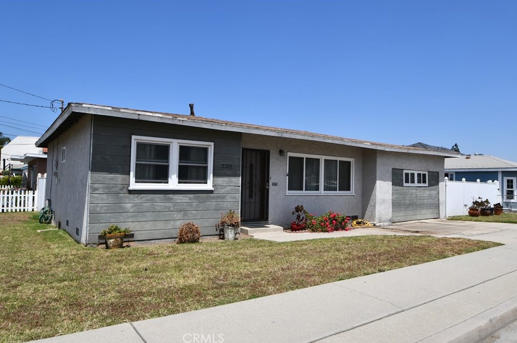 3201 Vail Ave, Redondo Beach, CA 90278