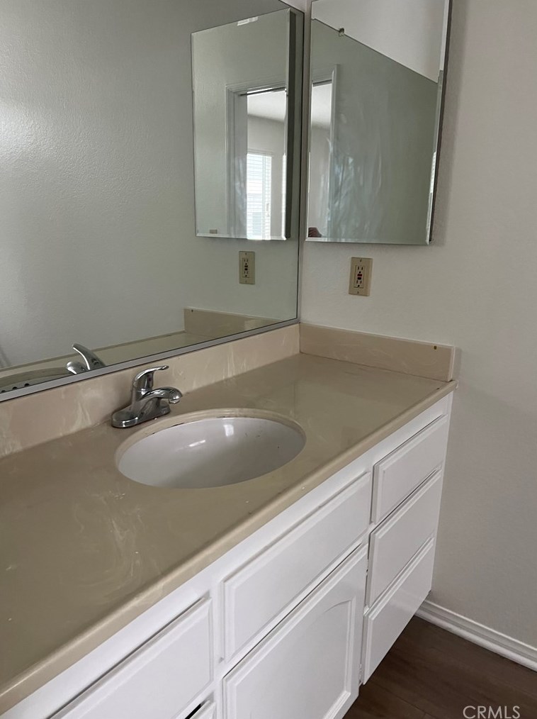 336 Penn St, El Segundo CA 90245-3025 exterior