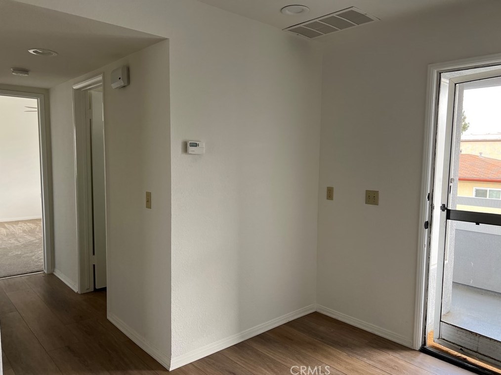 336 Penn St, El Segundo CA 90245-3025 exterior