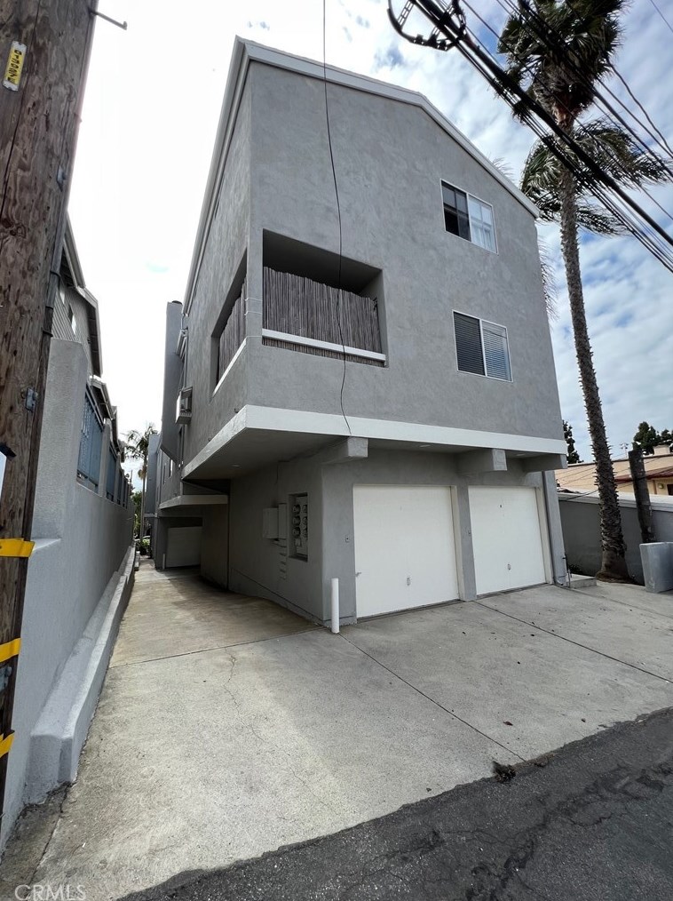 336 Penn St, El Segundo CA 90245-3025 exterior