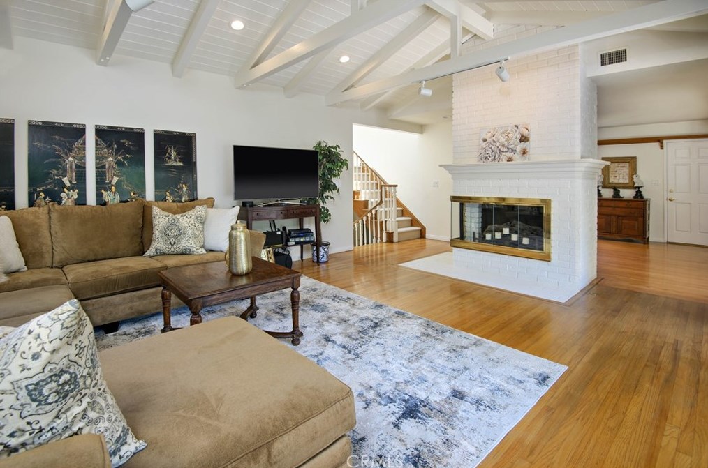 78 Valmonte Plaza, Palos Verdes Estates, CA 90274