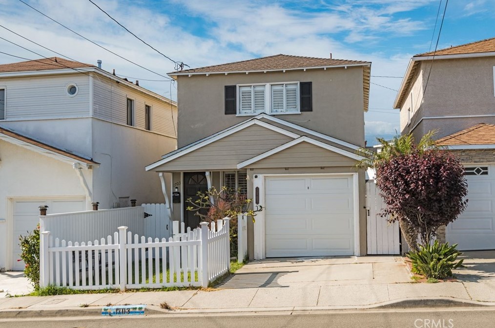 1703 Speyer Ln, Redondo Beach, CA 90278
