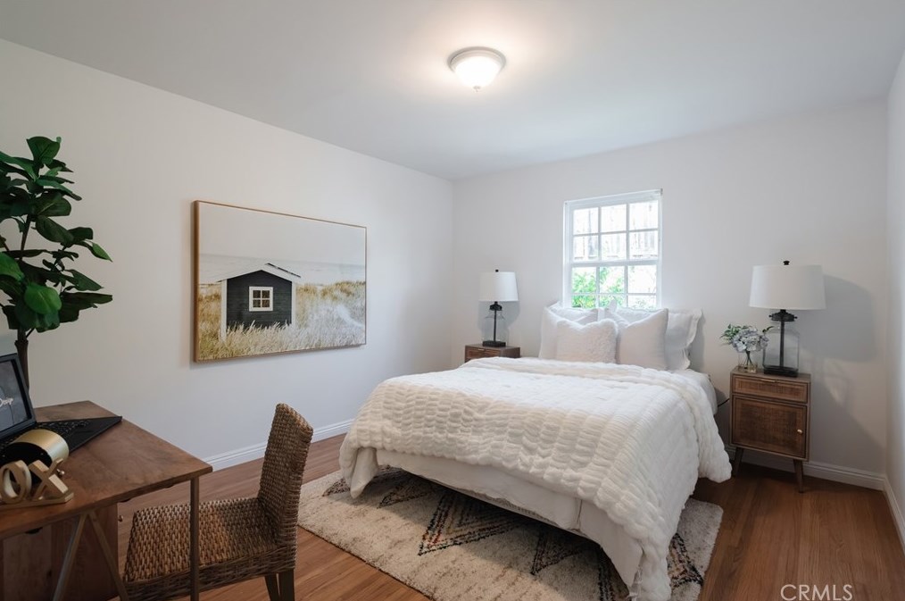 2524 Ardmore Ave, Hermosa Beach CA  90254-2224 exterior