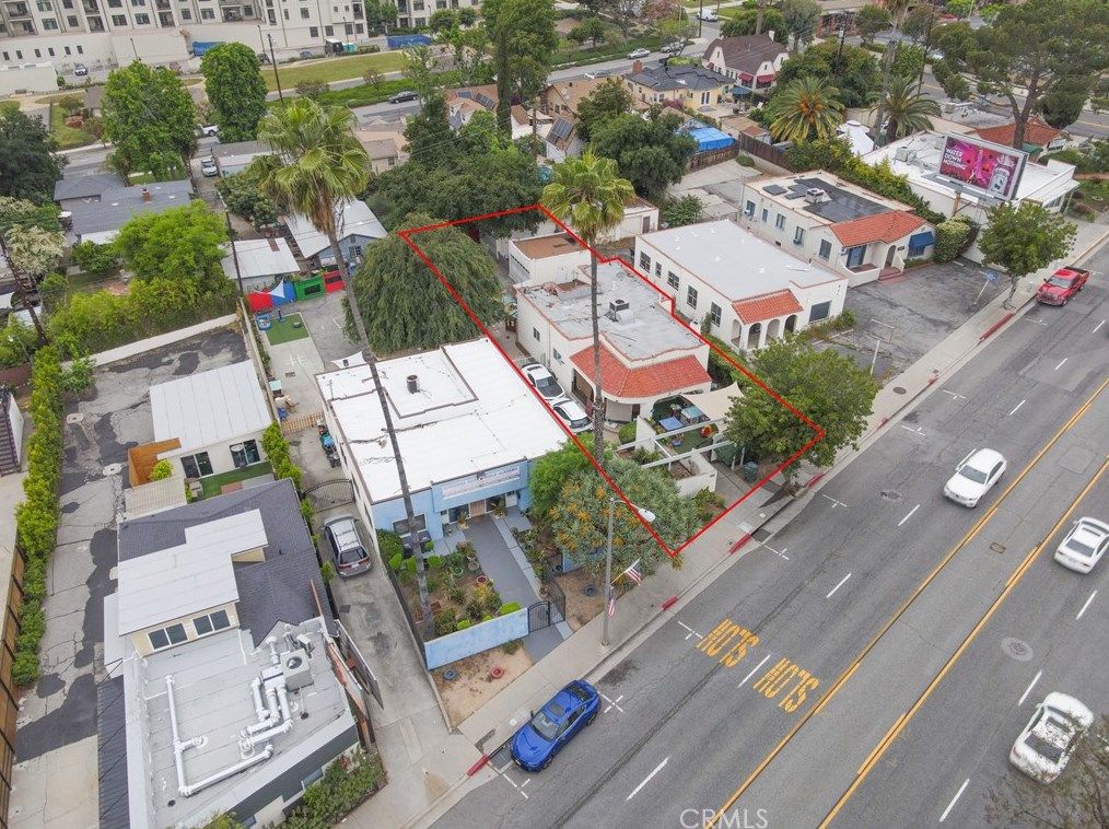 2159 Lake Ave, Altadena, CA 91001-2412