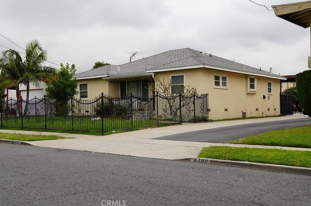 6248 Woodward Ave, Bell, CA 90201