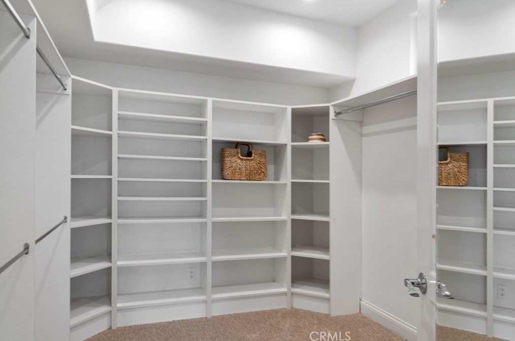 2130 Monterey Blvd, Hermosa Beach CA  90254-2630 exterior