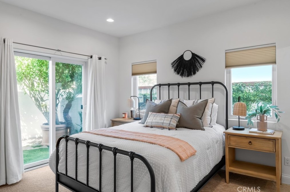 2130 Monterey Blvd, Hermosa Beach CA  90254-2630 exterior