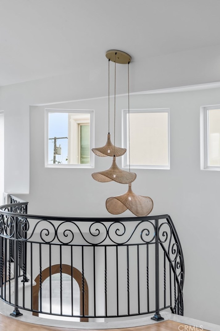 2130 Monterey Blvd, Hermosa Beach CA  90254-2630 exterior