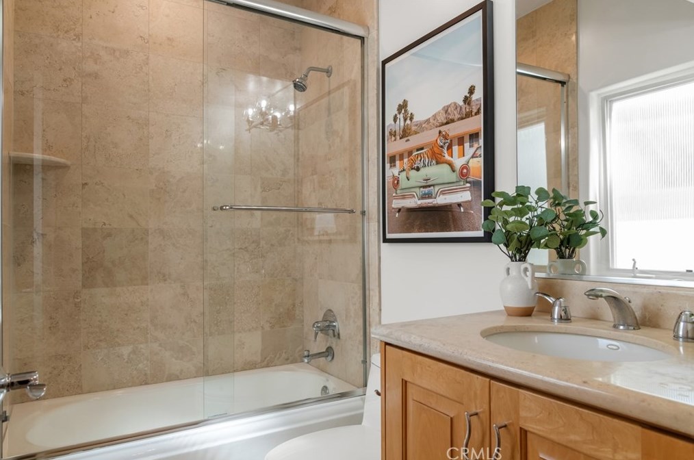 2130 Monterey Blvd, Hermosa Beach CA  90254-2630 exterior