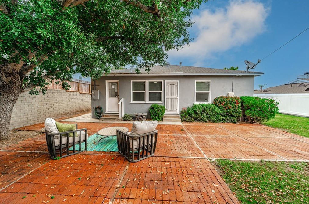 1150 23rd St, Manhattan Beach, CA 90266