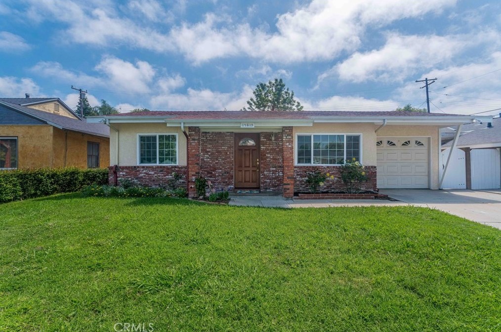 14619 Bodger Ave, Hawthorne, CA 90250