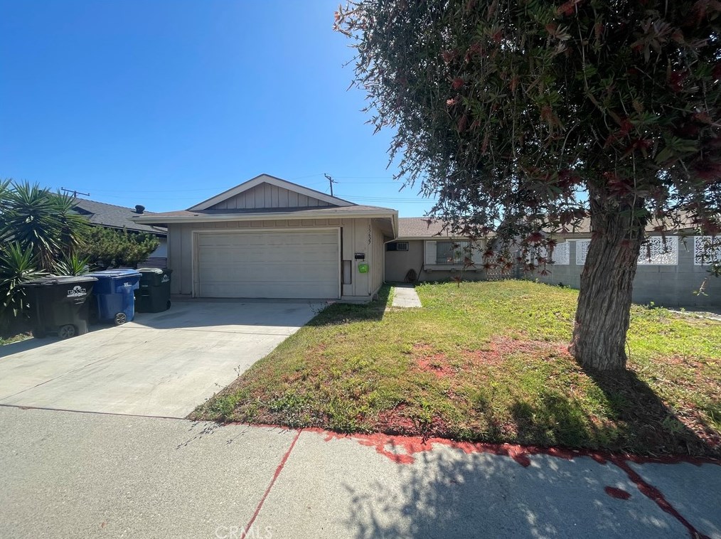 15627 S Stulman Ave, Gardena, CA 90248