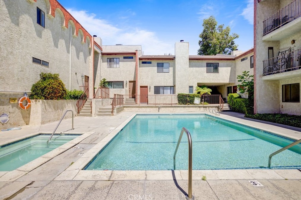 9960 Owensmouth Ave #15, Chatsworth, CA 91311