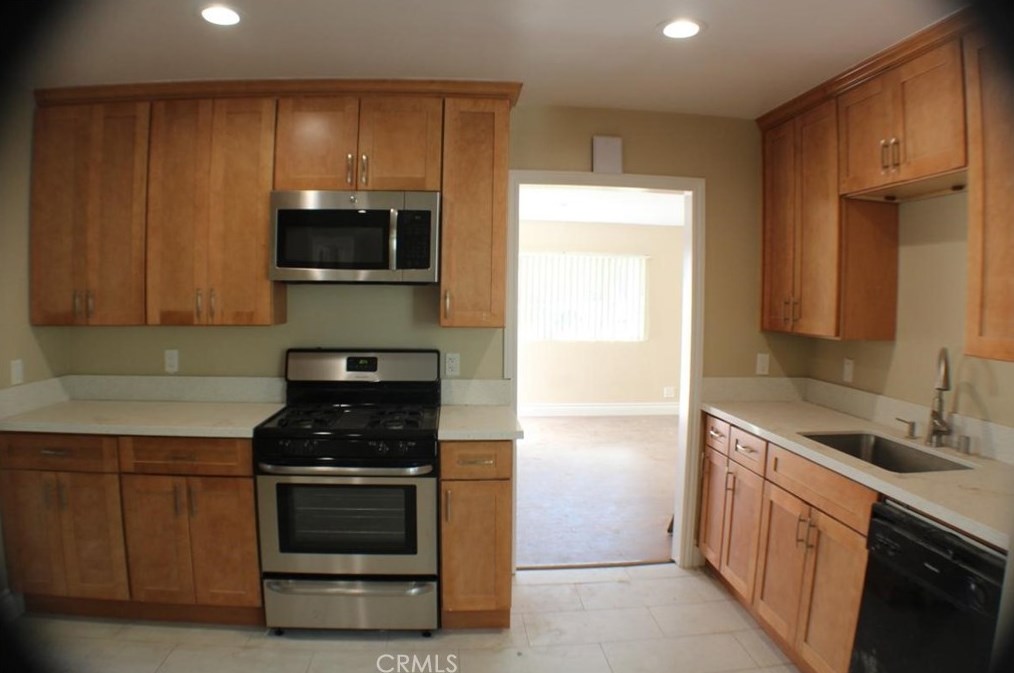 2519 Graham Ave, Redondo Beach, CA 90278