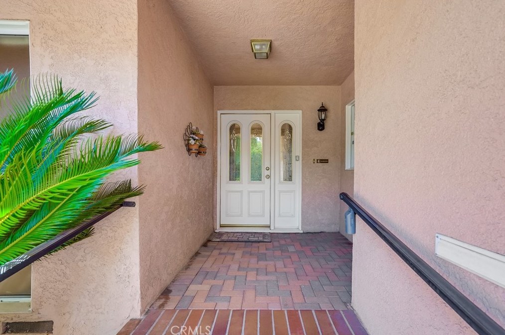 2057 Santa Rena Dr, Palos Verdes Estates, CA 90275